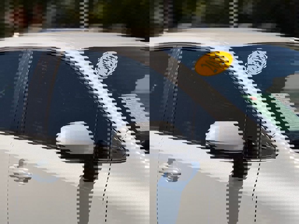 Used 2026 Toyota Corolla LE FWD image 7