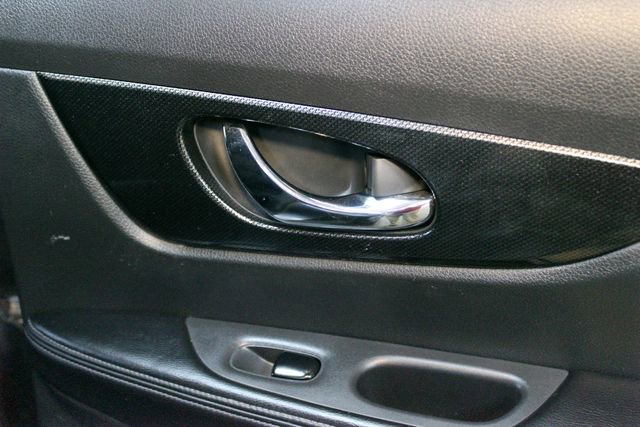 Used 2016 Nissan Rogue SL AWD/4WD image 13