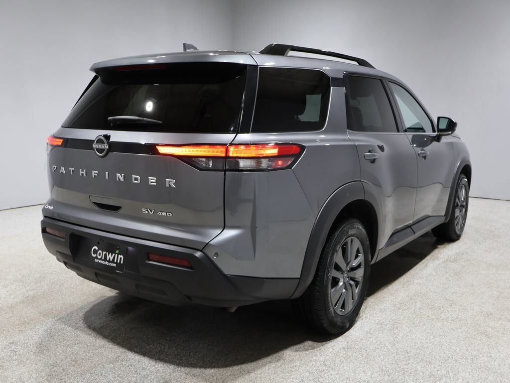 Used 2024 Nissan Pathfinder SV video 2