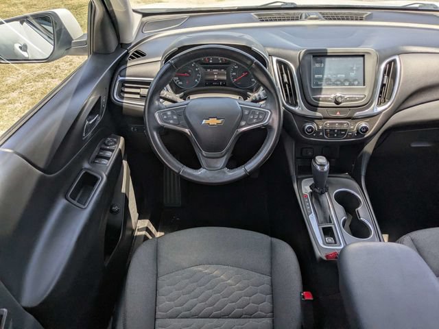 Used 2018 Chevrolet Equinox LT FWD image 17