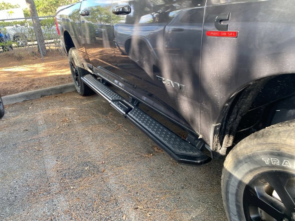 Used 2025 RAM 2500 Laramie AWD/4WD image 6
