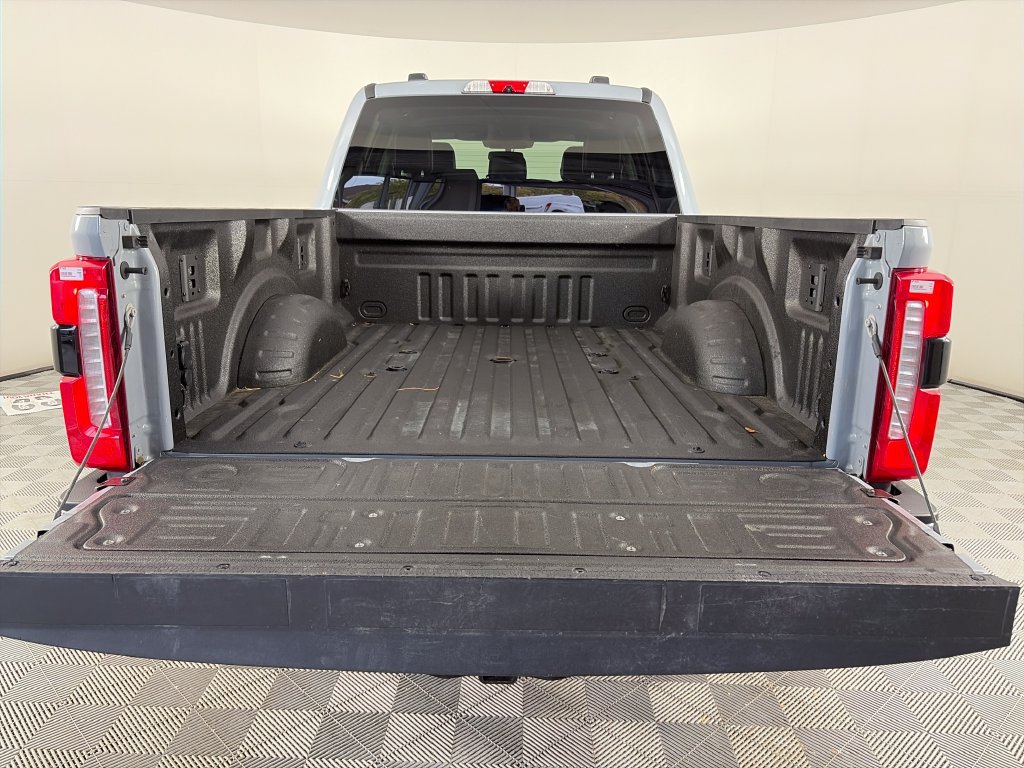 Certified 2025 Ford F350 Lariat AWD/4WD image 28