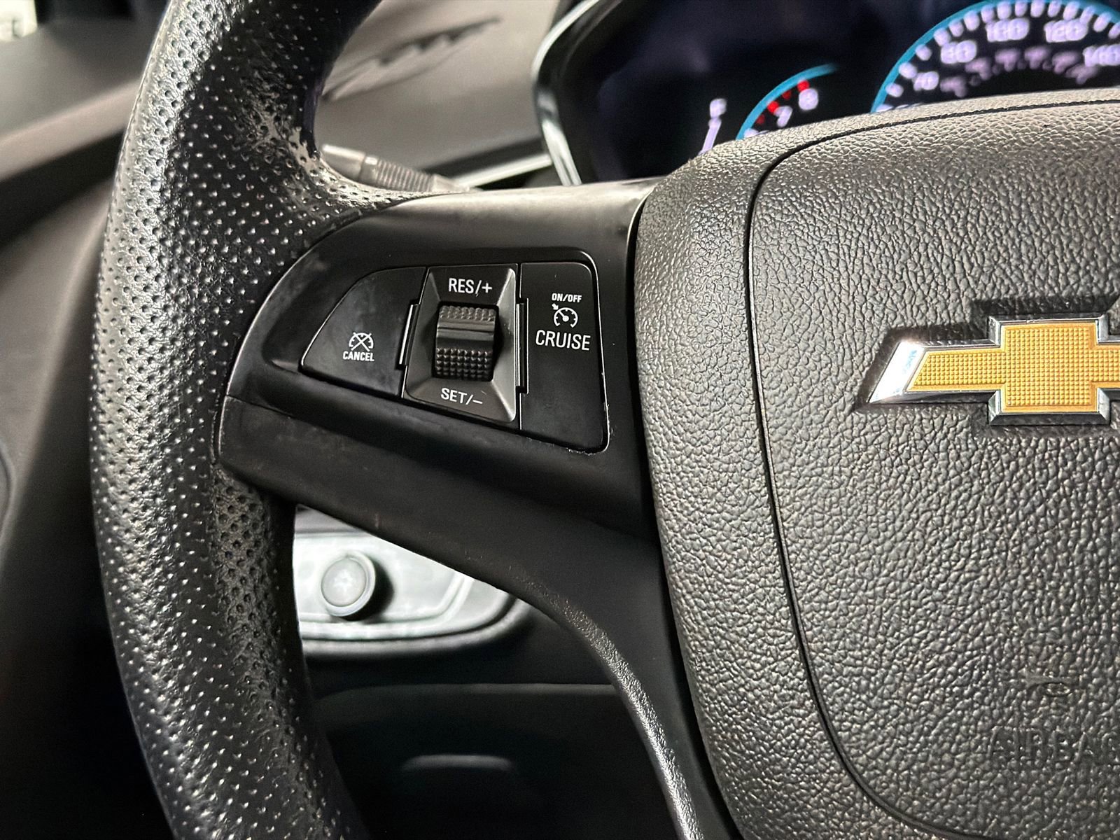 Used 2019 Chevrolet Trax LS w/ Tint and Cruise Package FWD image 20