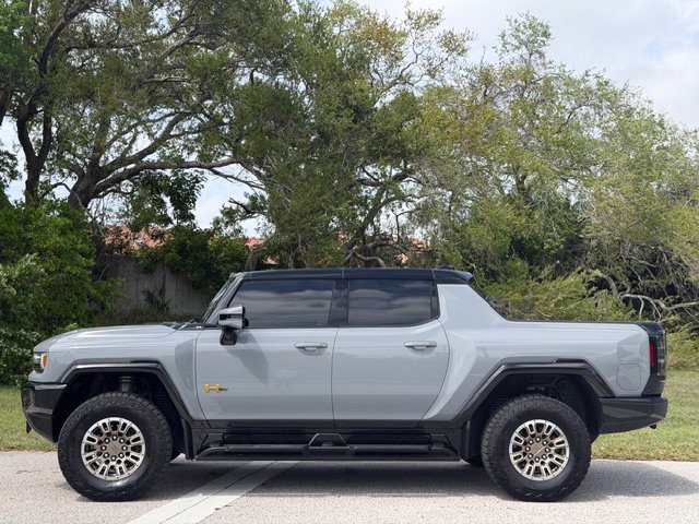 Used 2024 GMC Hummer EV 3X w/ Extreme Off-Road Package image 2