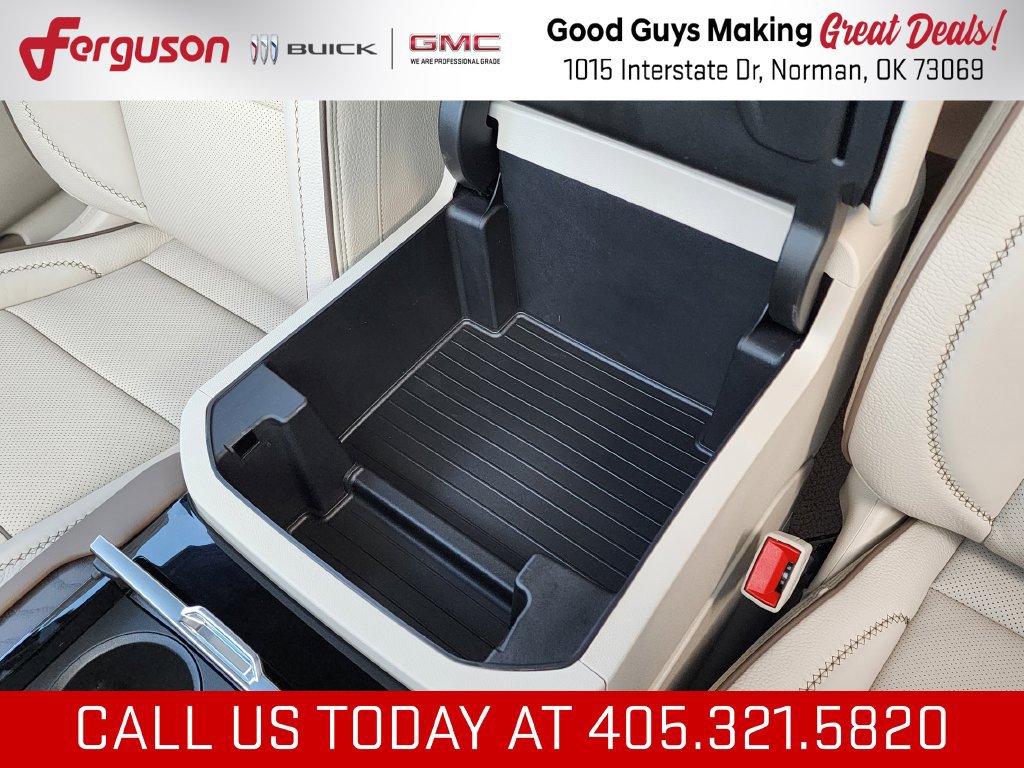 New 2026 GMC Yukon Denali w/ Denali Reserve Package AWD/4WD image 38