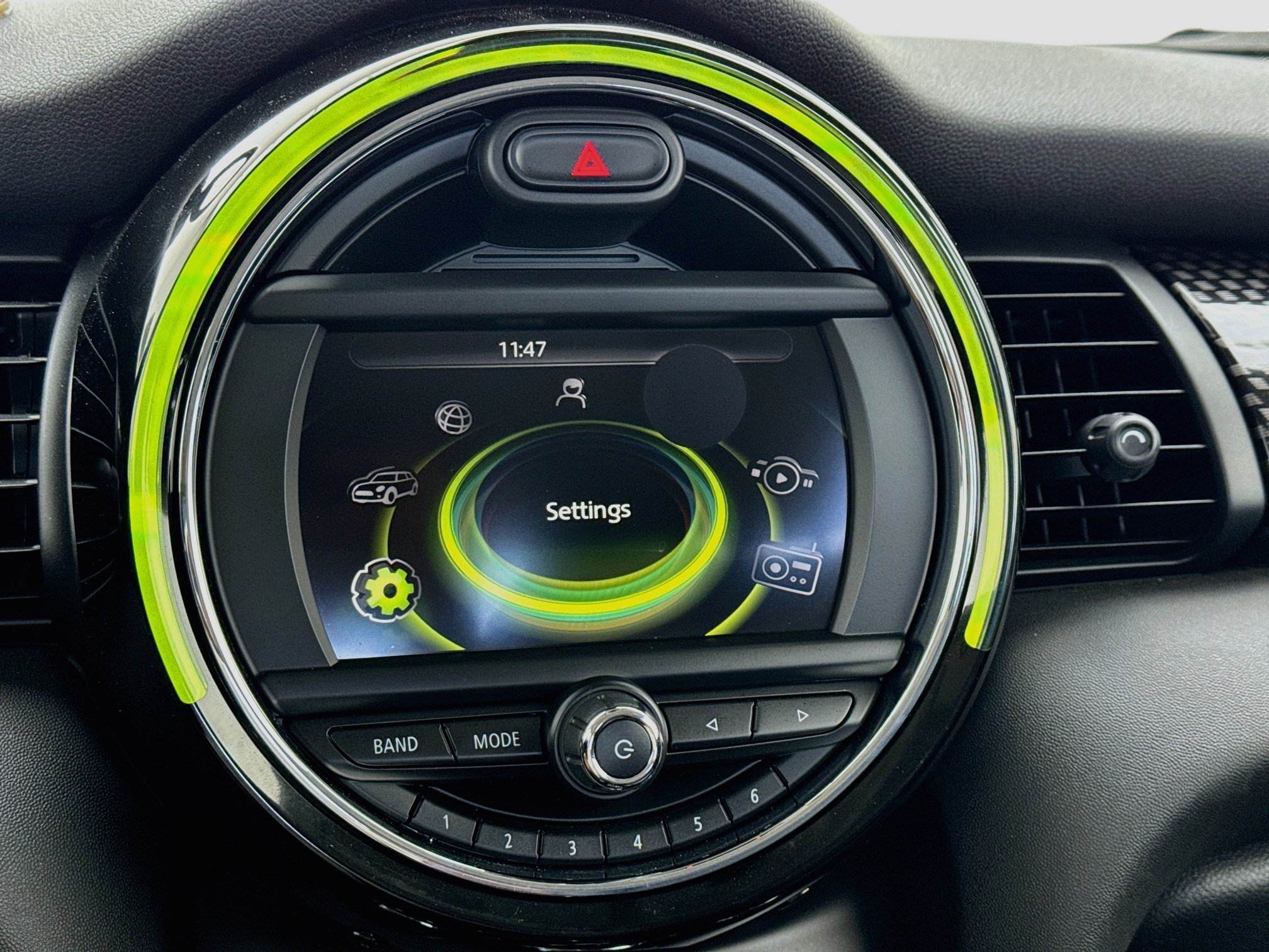Used 2017 MINI Cooper S FWD image 9