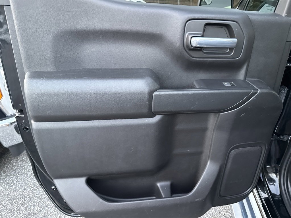 Used 2022 Chevrolet Silverado 1500 Custom image 22