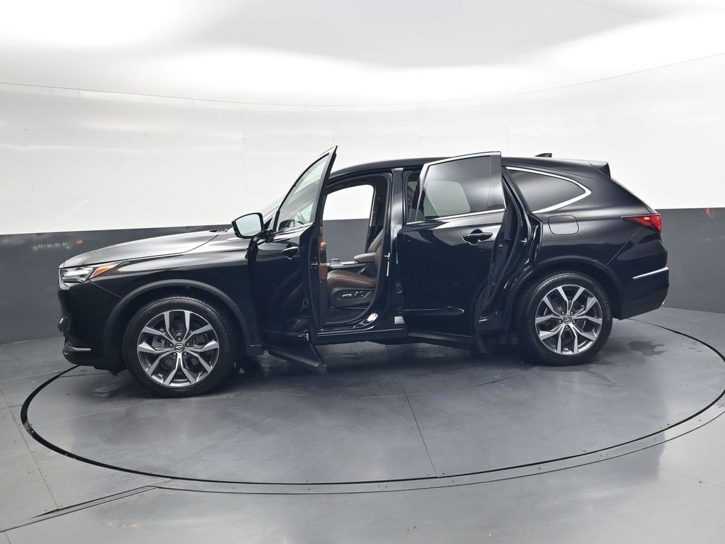Used 2023 Acura MDX SH-AWD w/ Technology Package image 39