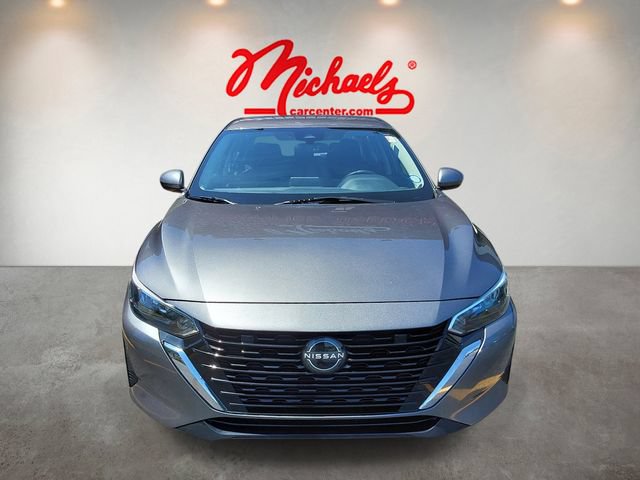 Used 2024 Nissan Sentra SV FWD image 2