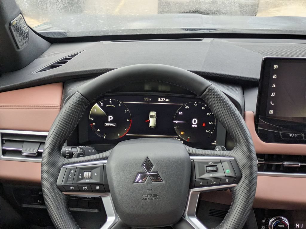 New 2026 Mitsubishi Outlander SEL FWD image 21