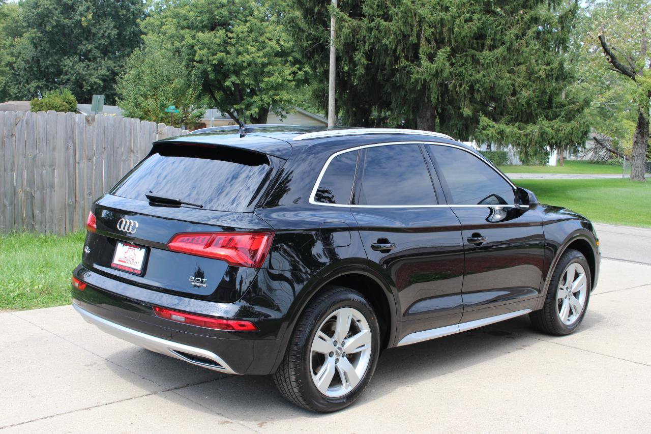 Used 2018 Audi Q5 2.0T Premium Plus w/ Premium Plus Package AWD/4WD image 9