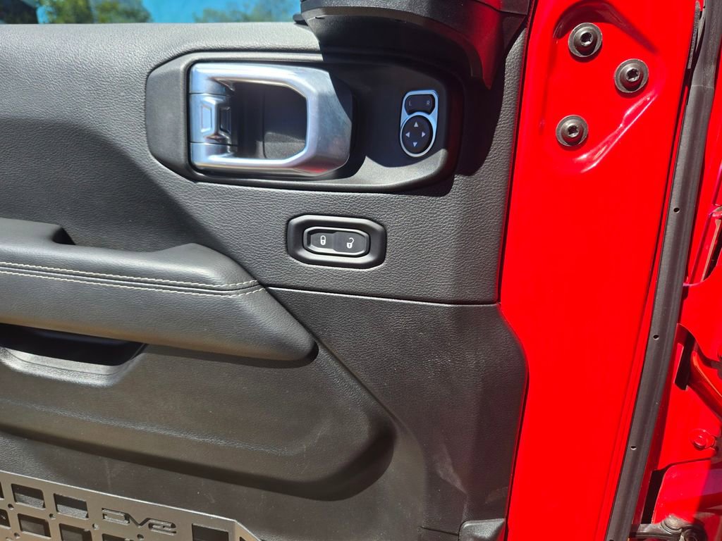 Used 2021 Jeep Wrangler Unlimited Rubicon image 14