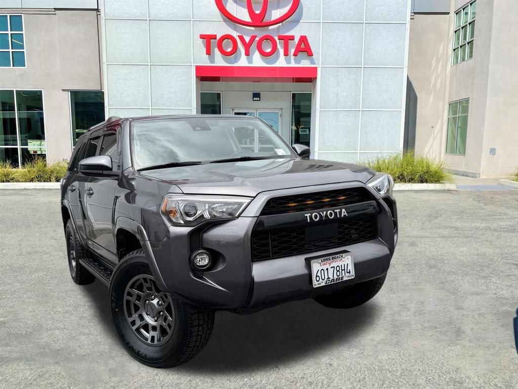 Used 2021 Toyota 4Runner SR5 RWD image 2