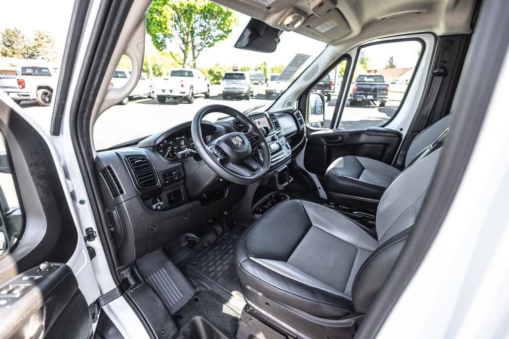 Used 2025 RAM ProMaster 2500 w/ Convenience Group FWD image 19