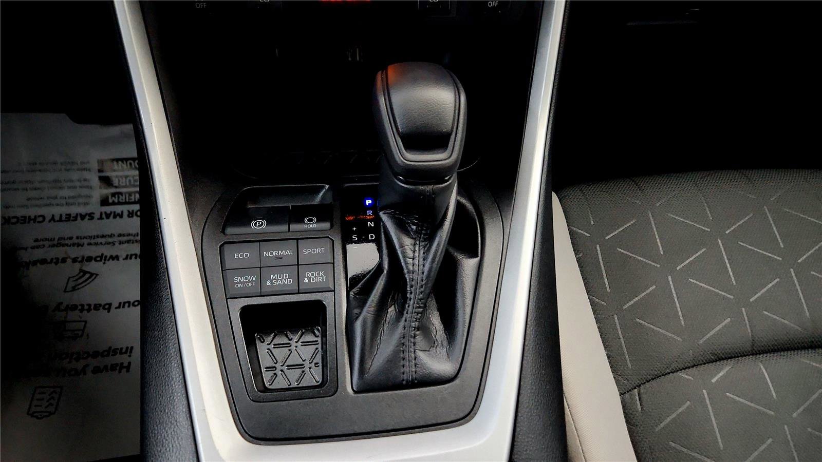 Certified 2023 Toyota RAV4 XLE w/ Convenience Package image 28