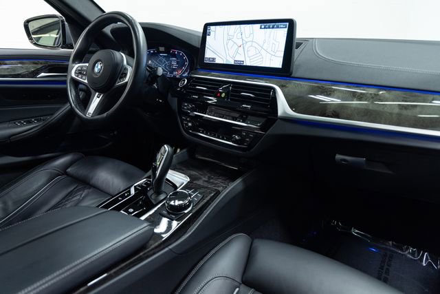 Certified 2023 BMW M550i xDrive w/ Executive Package image 27