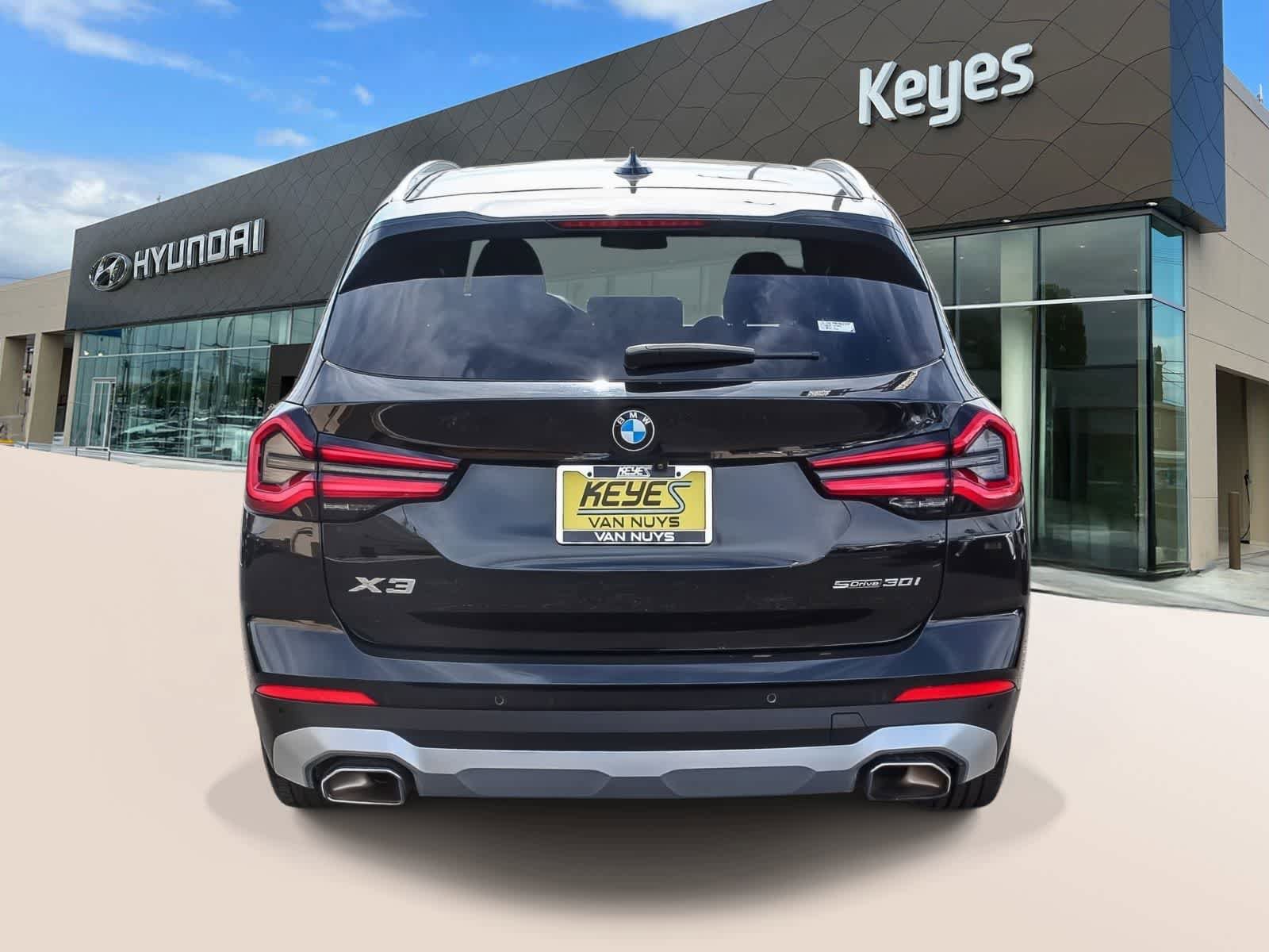 Used 2023 BMW X3 sDrive30i w/ Premium Package w/ZPA RWD image 6