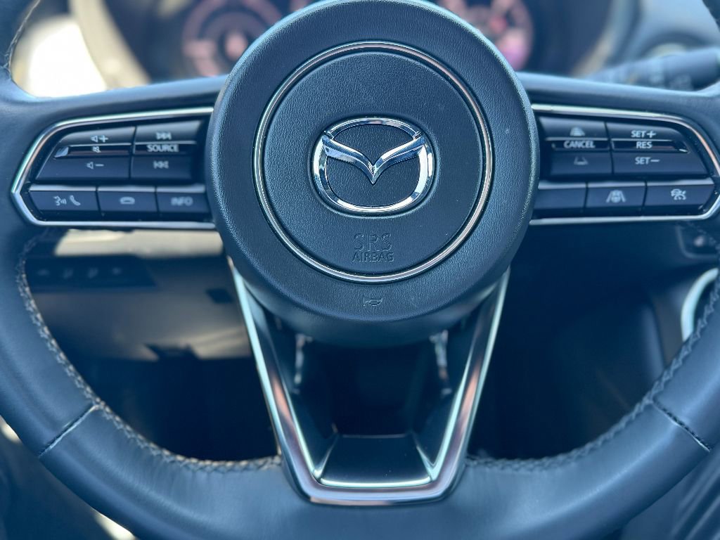 Used 2025 MAZDA CX-70 Plug-In Hybrid w/ Premium Plus image 40