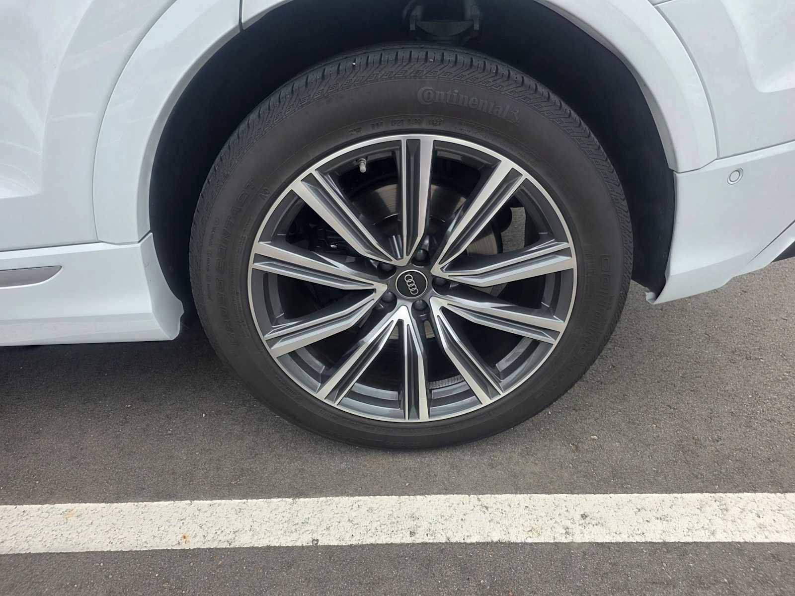 Used 2023 Audi SQ8 Premium Plus w/ Executive Package AWD/4WD image 10