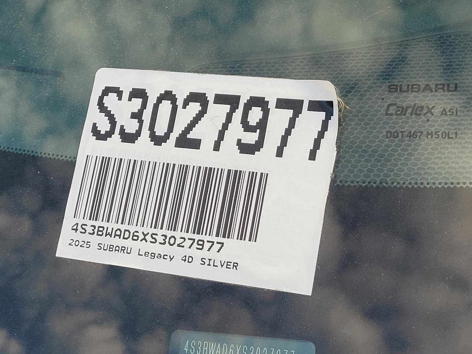 Used 2025 Subaru Legacy Premium AWD/4WD image 3