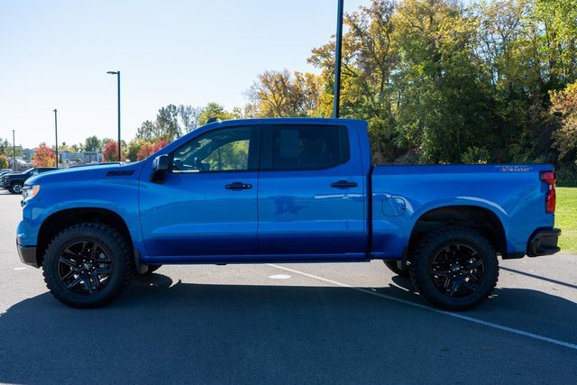 Used 2023 Chevrolet Silverado 1500 LT Trail Boss w/ Protection Package image 9