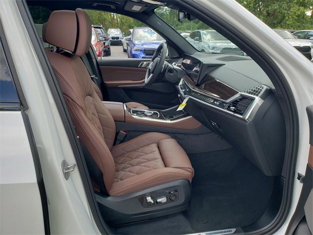 New 2026 BMW X5 xDrive40i w/ M Sport Package image 18