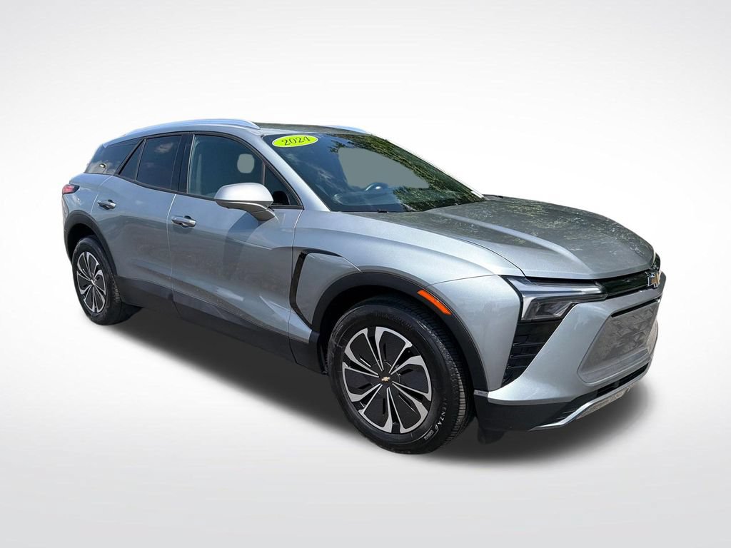 Used 2024 Chevrolet Blazer EV LT AWD/4WD image 8