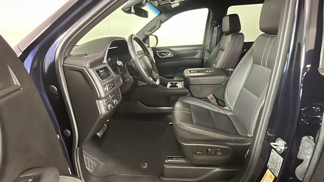 Used 2023 Chevrolet Tahoe RST w/ RST Performance Edition AWD/4WD image 12