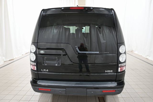 Used 2016 Land Rover LR4 HSE Silver Edition image 13