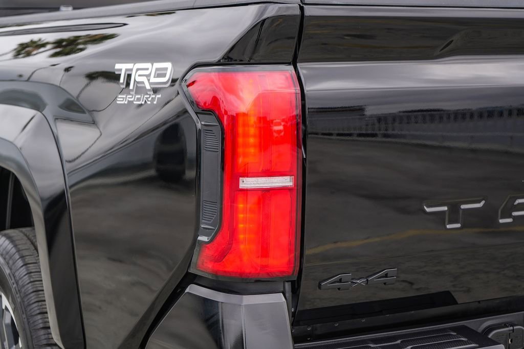 Used 2024 Toyota Tacoma TRD Sport w/ TRD Sport Upgrade Package AWD/4WD image 10