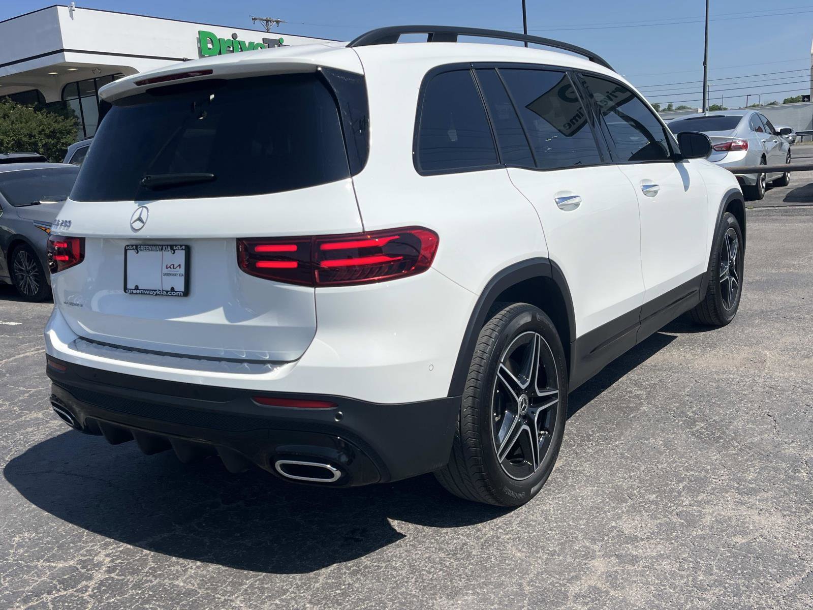 Used 2024 Mercedes-Benz GLB 250 image 7