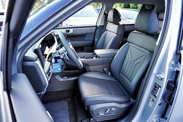 New 2026 Hyundai Santa Fe SEL FWD image 19