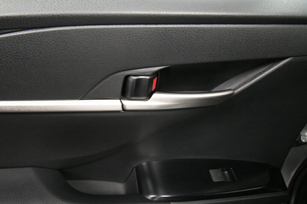 Certified 2025 Toyota Camry LE image 20