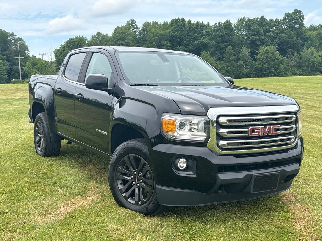 Used 2018 GMC Canyon SLE w/ Nightfall Edition AWD/4WD image 2