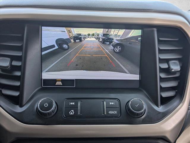 Used 2023 GMC Acadia Denali image 13