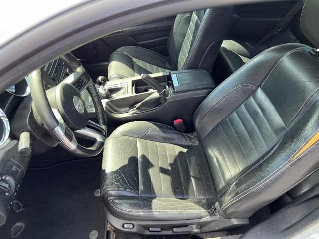 Used 2011 Ford Mustang GT Premium w/ Comfort Pkg RWD image 10