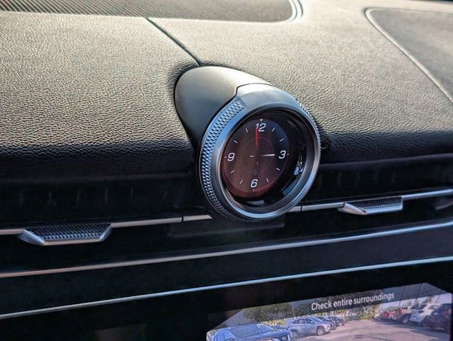 Used 2023 Maserati Grecale GT image 25