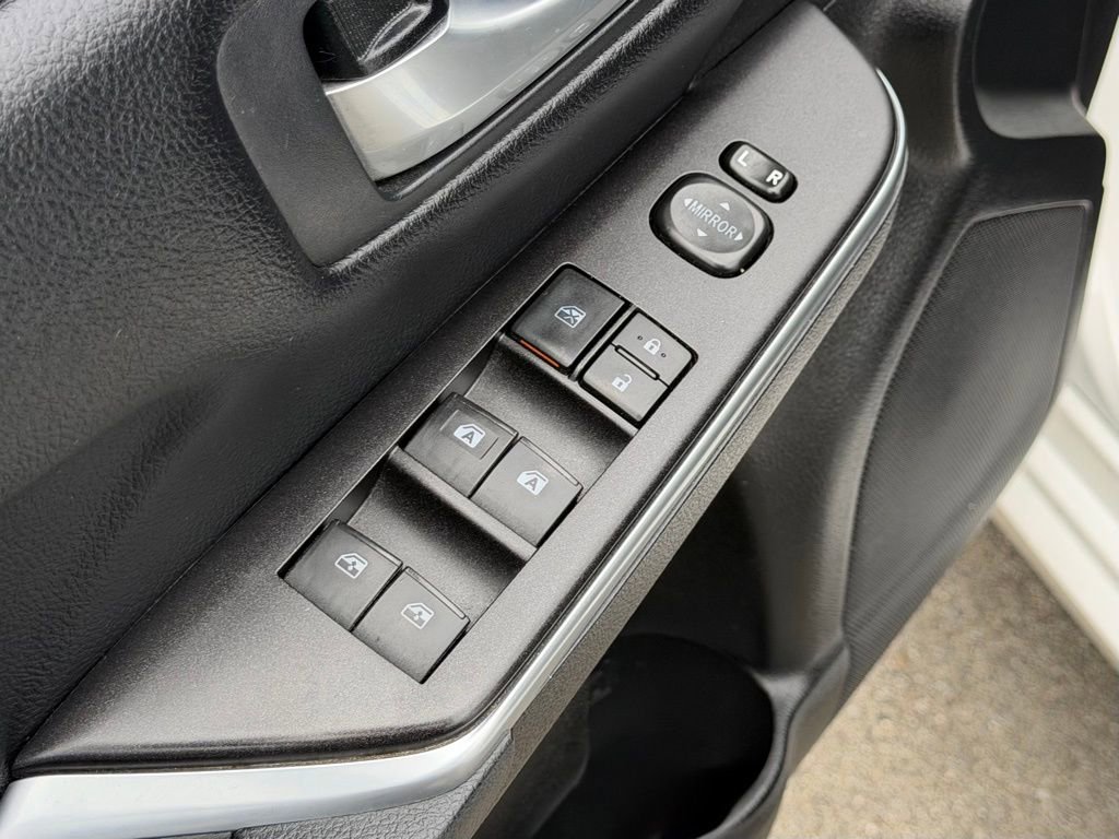 Used 2017 Toyota Camry LE image 16