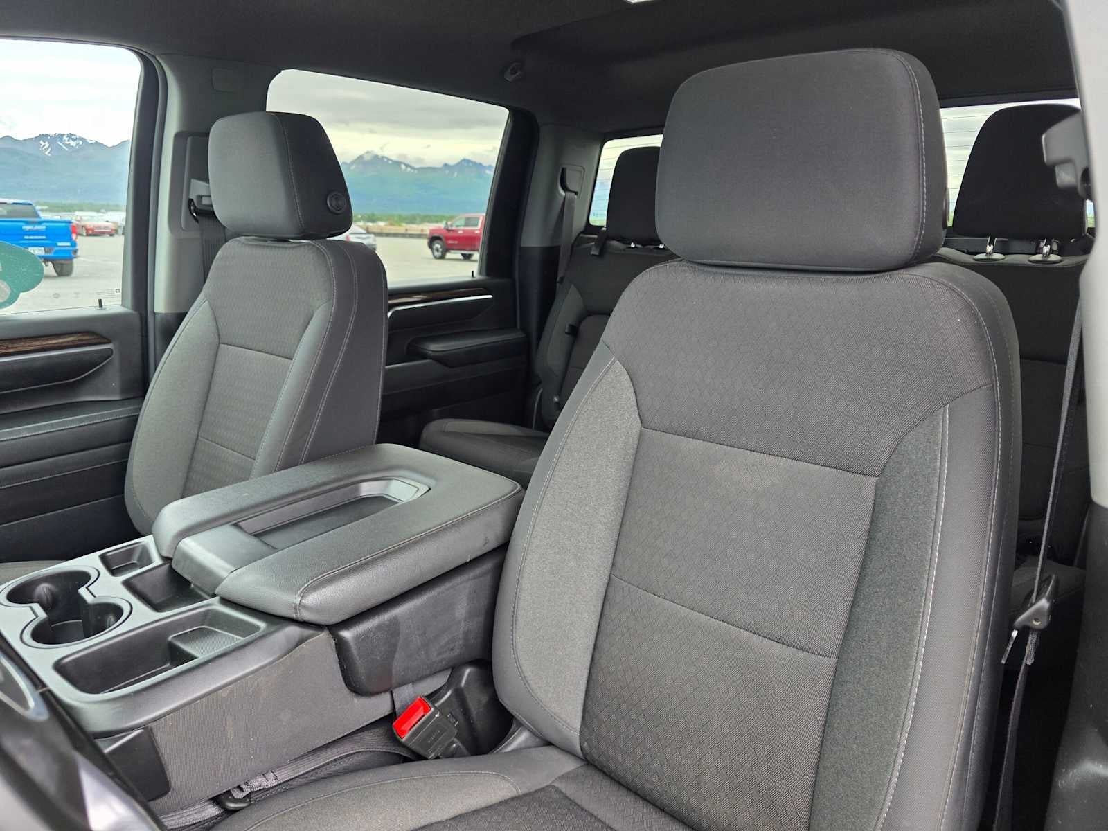 Certified 2025 GMC Sierra 3500 SLE w/ SLE Value Package AWD/4WD image 21