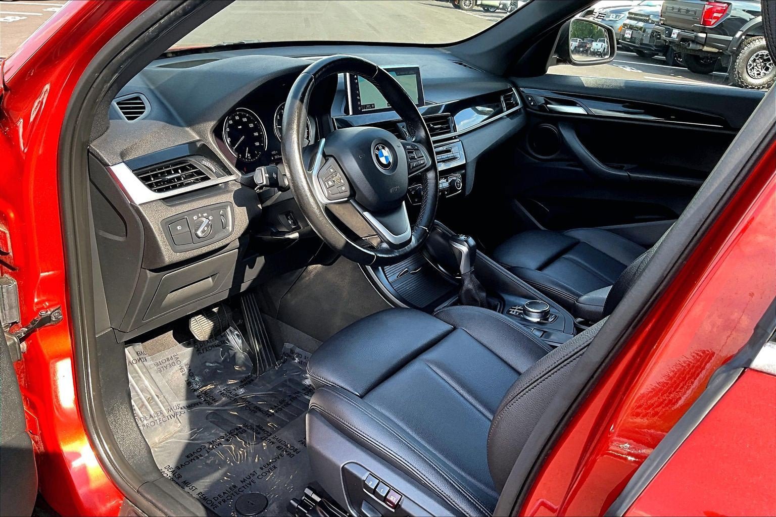 Used 2018 BMW X1 xDrive28i w/ Premium Package AWD/4WD image 12