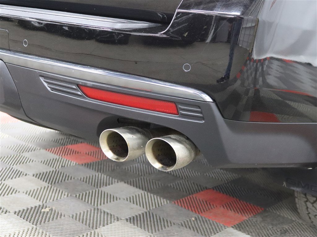 Used 2022 GMC Yukon AT4 image 13