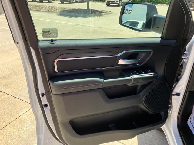 New 2026 RAM 1500 Big Horn AWD/4WD image 9