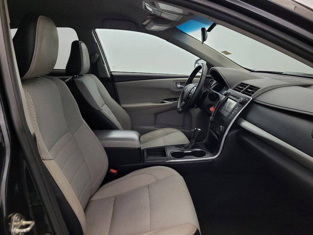 Used 2017 Toyota Camry SE w/ Protection Package (Q2) FWD image 21