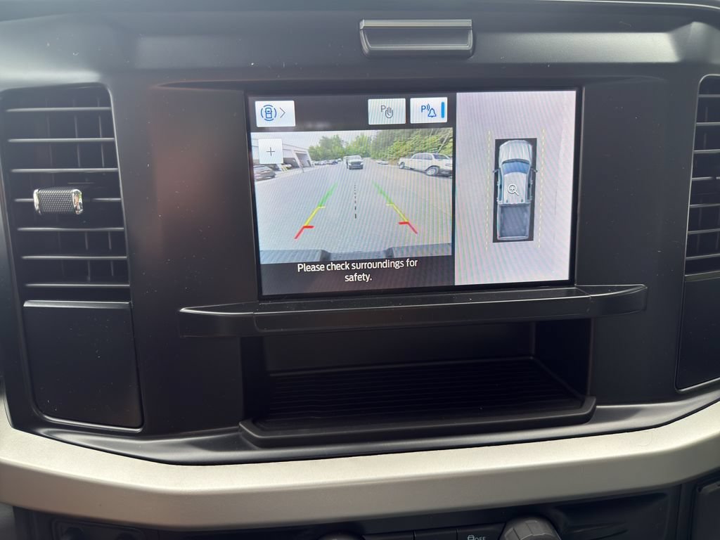 Used 2025 Ford F250 XL w/ 360-Degree Camera Package RWD image 26