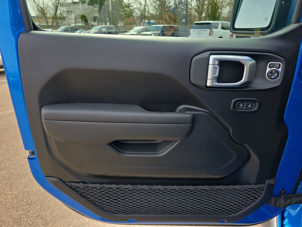 New 2026 Jeep Wrangler Unlimited Sport image 25