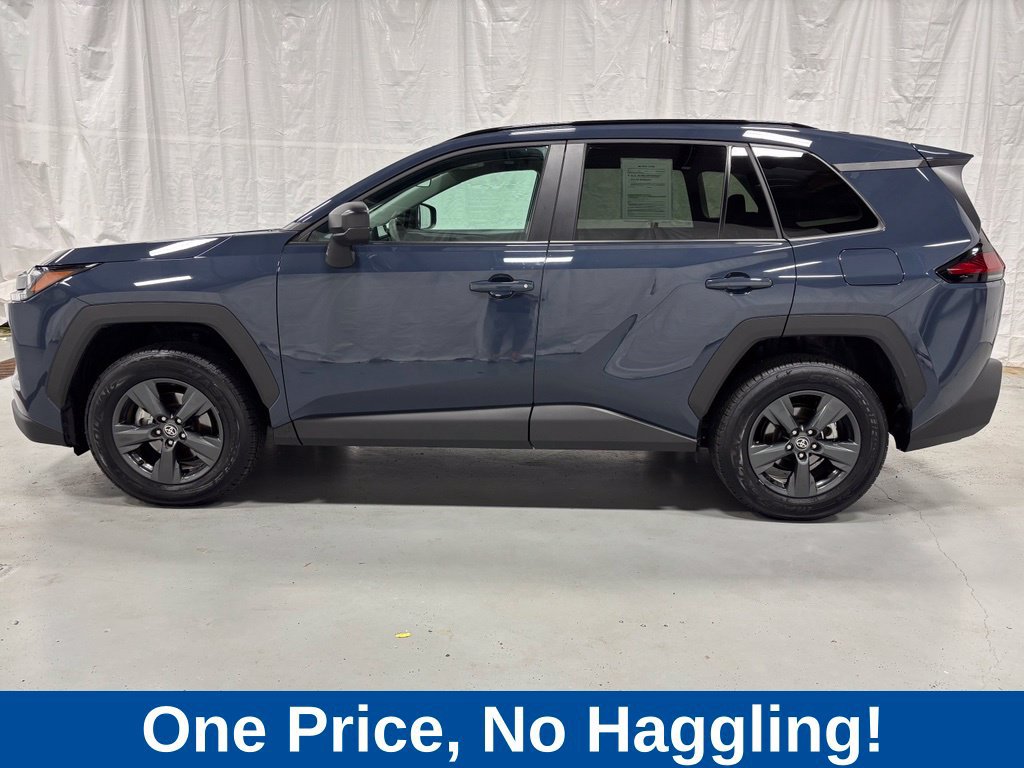 Used 2026 Toyota RAV4 LE AWD/4WD image 4