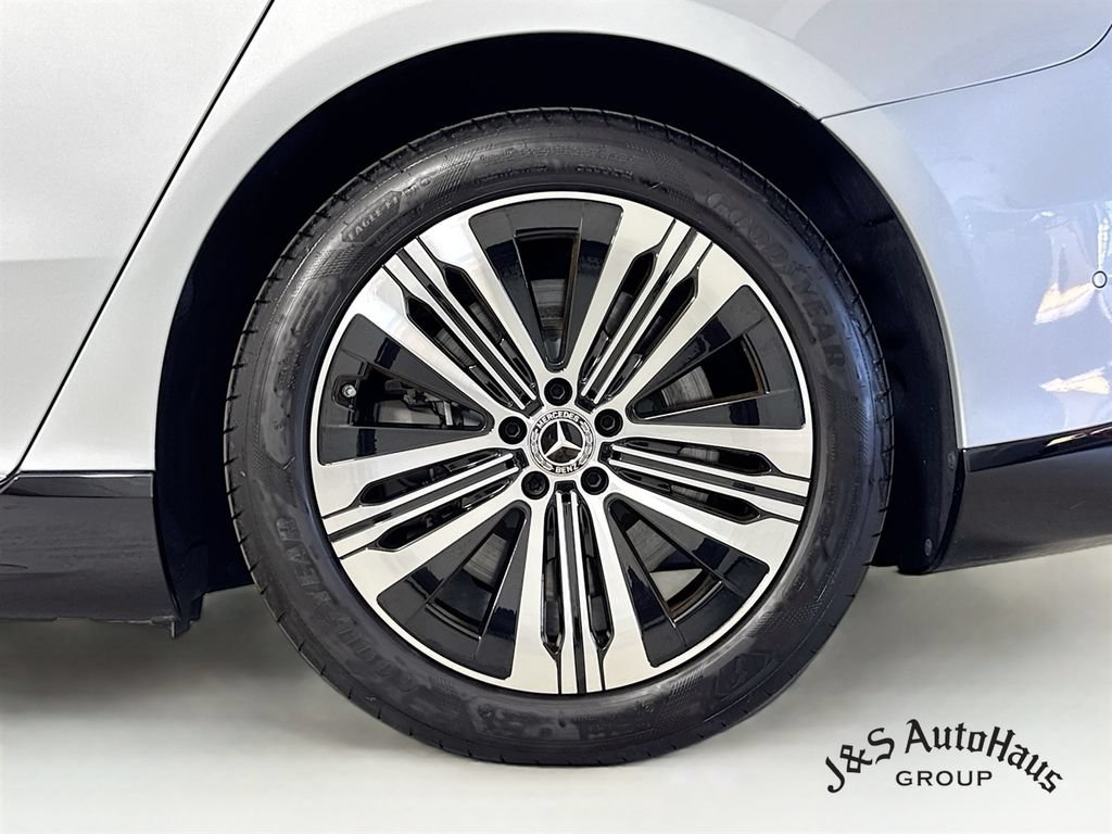Used 2025 Mercedes-Benz EQS 450+ Sedan image 40