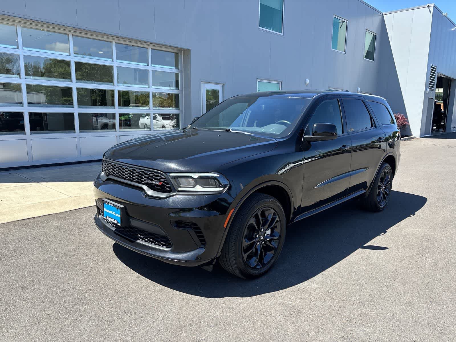 Certified 2025 Dodge Durango GT AWD/4WD image 1