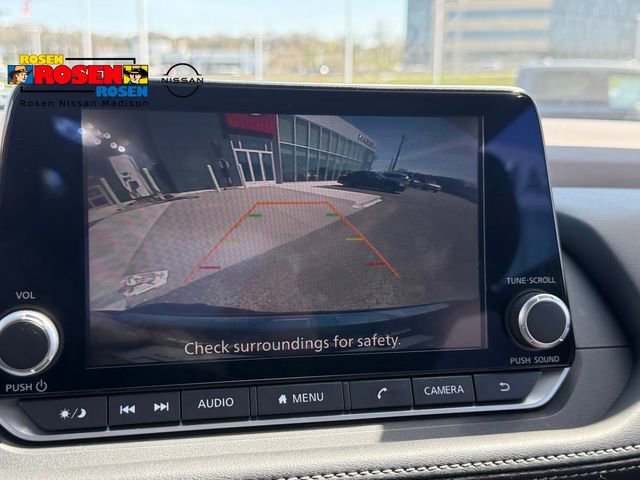 Certified 2023 Nissan Rogue SV w/ SV Premium B Package AWD/4WD image 18