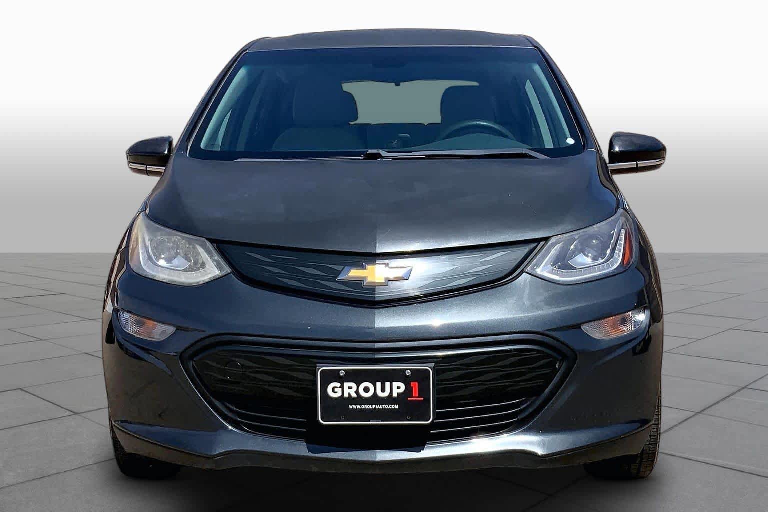 Used 2017 Chevrolet Bolt LT FWD image 3